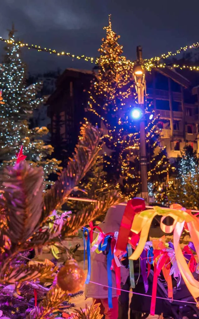 La Magie de Noël sur la place de l'Office de Tourisme